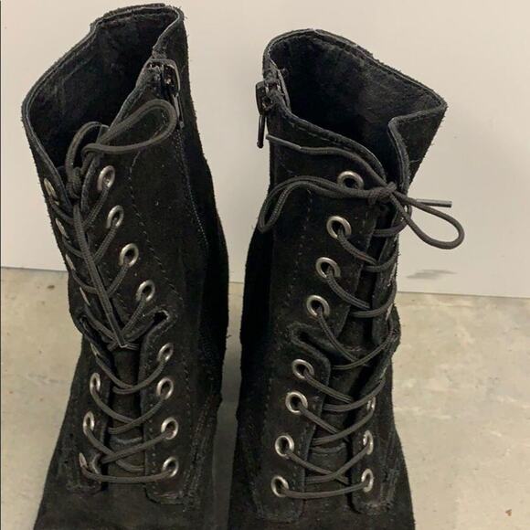 STEVE MADDEN SUEDE BOOTS GRETELL Size 5.5 - Picture 4 of 7